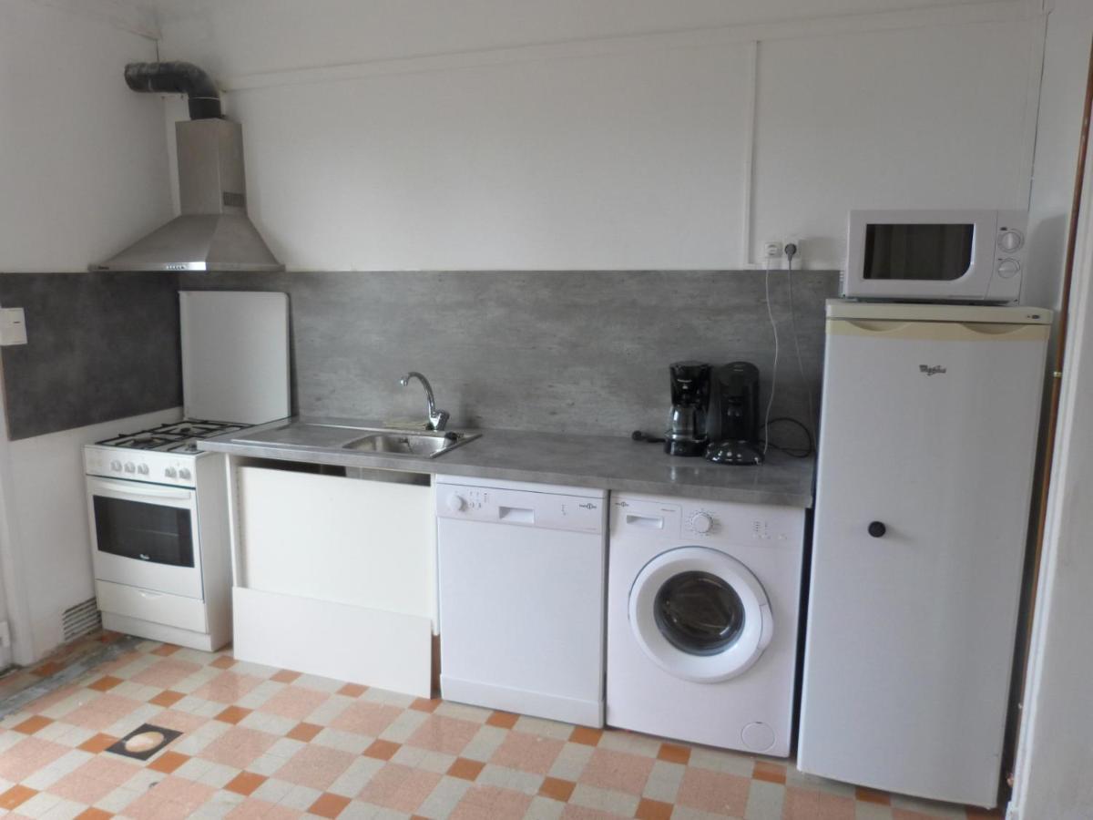 gîte iaorana - maison en centre ville Valognes Extérieur photo