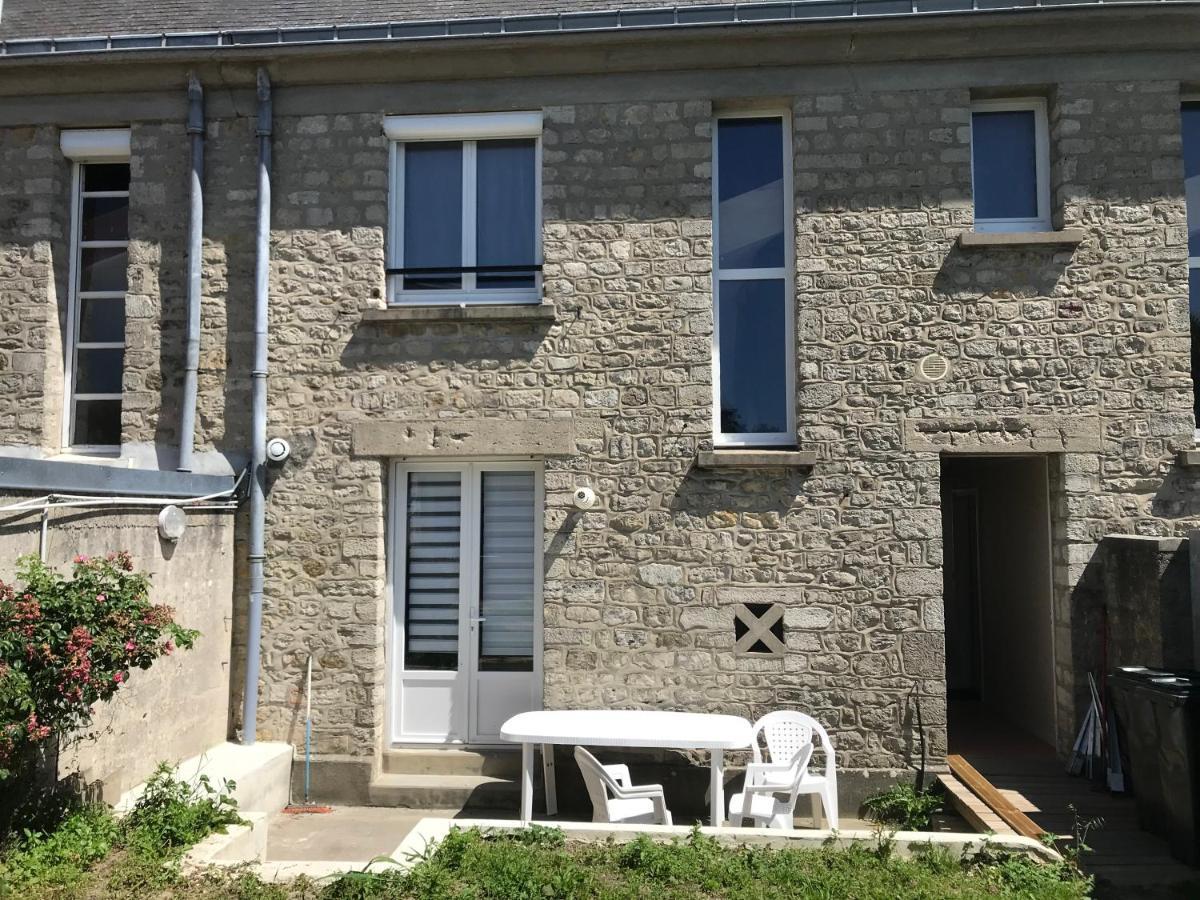 gîte iaorana - maison en centre ville Valognes Extérieur photo